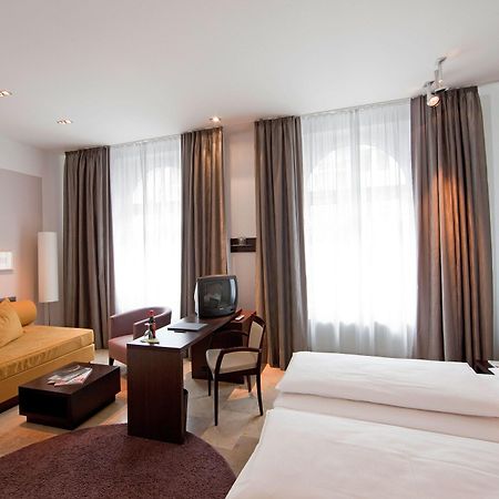 Burns Art Hotel Düsseldorf Quarto foto