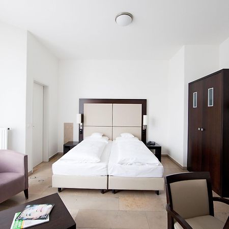 Burns Art Hotel Düsseldorf Quarto foto